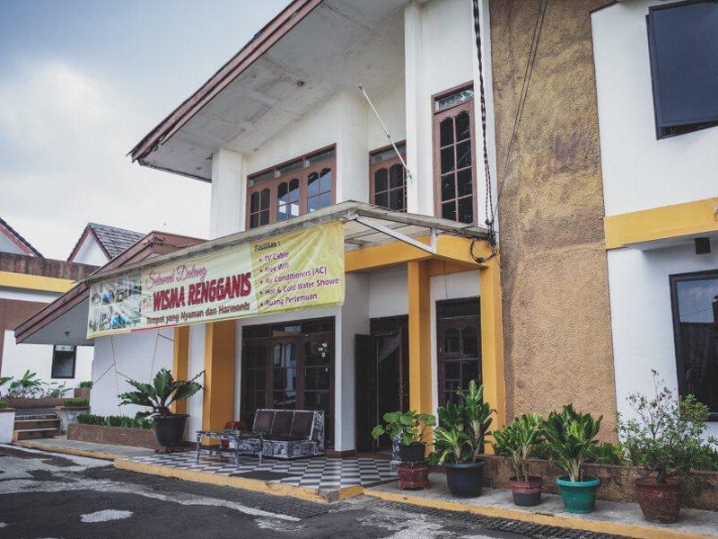 Reddoorz Near Taman Kota Lapang Merdeka Sukabumi Dış mekan fotoğraf